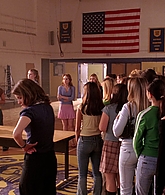 Mean_Girls_2004_1080p_BluRay_LLP_010335.jpg