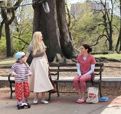 Click to view full size image
==============
lindsaylohanphotos_countmylies_set_april14_28929.jpg lindsaylohanphotos_countmylies_set_april14_28929.jpg