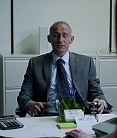 Sick_Note_S02E02_New_Balls_1080p_LLP_002857.jpg