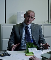 Sick_Note_S02E02_New_Balls_1080p_LLP_002858.jpg