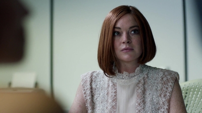 Sick_Note_S02E03_Stay_Hydrated_1080p_LLP_001335.jpg