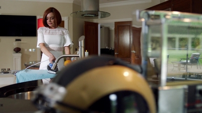 Click to view full size image
==============
Sick_Note_S02E04_Braking_Bad_1080p_LLP_002691.jpg Sick_Note_S02E04_Braking_Bad_1080p_LLP_002691.jpg