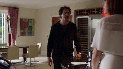 Click to view full size image
==============
Sick_Note_S02E04_Braking_Bad_1080p_LLP_002956.jpg Sick_Note_S02E04_Braking_Bad_1080p_LLP_002956.jpg