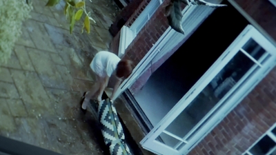 Click to view full size image
==============
Sick_Note_S02E05_Constable_Polly_1080p_LLP_002958.jpg Sick_Note_S02E05_Constable_Polly_1080p_LLP_002958.jpg