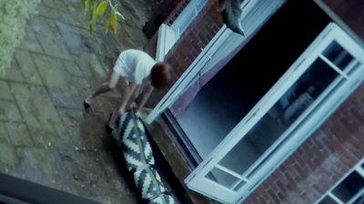 Click to view full size image
==============
Sick_Note_S02E05_Constable_Polly_1080p_LLP_002961.jpg Sick_Note_S02E05_Constable_Polly_1080p_LLP_002961.jpg