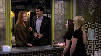 S03E21_2_Broke_Girls_1080p_LLP_000307.jpg