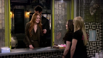 S03E21_2_Broke_Girls_1080p_LLP_000309.jpg