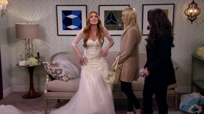 Click to view full size image
==============
S03E21_2_Broke_Girls_1080p_LLP_002182.jpg S03E21_2_Broke_Girls_1080p_LLP_002182.jpg