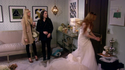 Click to view full size image
==============
S03E21_2_Broke_Girls_1080p_LLP_002273.jpg S03E21_2_Broke_Girls_1080p_LLP_002273.jpg