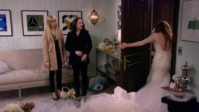 Click to view full size image
==============
S03E21_2_Broke_Girls_1080p_LLP_002277.jpg S03E21_2_Broke_Girls_1080p_LLP_002277.jpg
