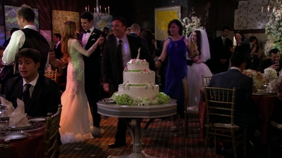 S03E21_2_Broke_Girls_1080p_LLP_002593.jpg