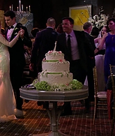 S03E21_2_Broke_Girls_1080p_LLP_002592.jpg