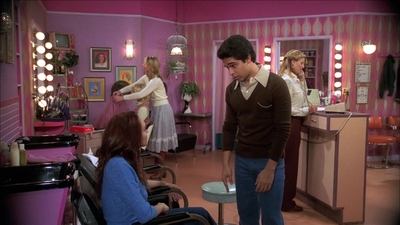 Click to view full size image
==============
That_70s_Show_S07E07_1080p_BluRay_LLP_000181.jpg That_70s_Show_S07E07_1080p_BluRay_LLP_000181.jpg