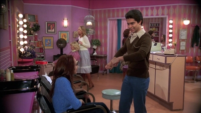 Click to view full size image
==============
That_70s_Show_S07E07_1080p_BluRay_LLP_000201.jpg That_70s_Show_S07E07_1080p_BluRay_LLP_000201.jpg