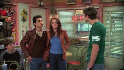 Click to view full size image
==============
That_70s_Show_S07E07_1080p_BluRay_LLP_001227.jpg That_70s_Show_S07E07_1080p_BluRay_LLP_001227.jpg