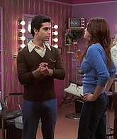 That_70s_Show_S07E07_1080p_BluRay_LLP_000148.jpg