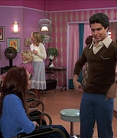 That_70s_Show_S07E07_1080p_BluRay_LLP_000200.jpg