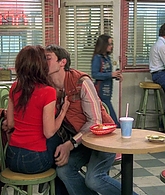 Filename=That_70s_Show_S07E07_1080p_BluRay_LLP_002645.jpg
Filesize=380KiB
Dimensions=1920x1080
Date added=Jun 16, 2026 That_70s_Show_S07E07_1080p_BluRay_LLP_002645.jpg