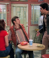 Filename=That_70s_Show_S07E07_1080p_BluRay_LLP_002651.jpg
Filesize=333KiB
Dimensions=1920x1080
Date added=Jun 16, 2026 That_70s_Show_S07E07_1080p_BluRay_LLP_002651.jpg