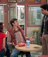 Filename=That_70s_Show_S07E07_1080p_BluRay_LLP_002672.jpg
Filesize=422KiB
Dimensions=1920x1080
Date added=Jun 16, 2026 That_70s_Show_S07E07_1080p_BluRay_LLP_002672.jpg