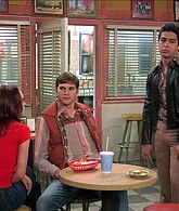 Filename=That_70s_Show_S07E07_1080p_BluRay_LLP_002695.jpg
Filesize=355KiB
Dimensions=1920x1080
Date added=Jun 16, 2026 That_70s_Show_S07E07_1080p_BluRay_LLP_002695.jpg