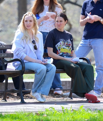 lindsaylohanphotos_countmylies_set_april14_283929.jpg