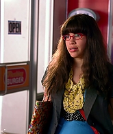 Ugly_Betty_S03E01_The_Manhattan_Project_1080p_LLP_004815.jpg