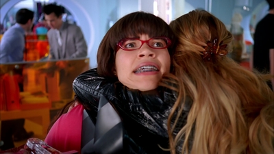 Ugly_Betty_S03E05_Granny_Pants_1080p_LLP_000545.jpg