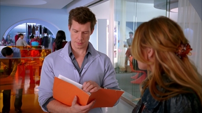 Ugly_Betty_S03E05_Granny_Pants_1080p_LLP_000701.jpg
