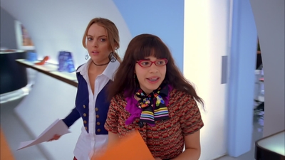 Ugly_Betty_S03E05_Granny_Pants_1080p_LLP_001758.jpg