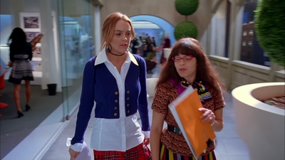 Ugly_Betty_S03E05_Granny_Pants_1080p_LLP_001807.jpg