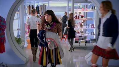 Ugly_Betty_S03E05_Granny_Pants_1080p_LLP_002375.jpg