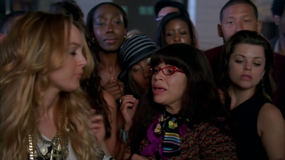 Ugly_Betty_S03E05_Granny_Pants_1080p_LLP_003451.jpg