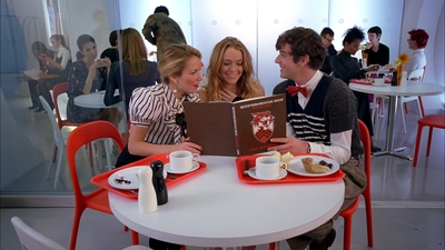 Ugly_Betty_S03E05_Granny_Pants_1080p_LLP_004789.jpg