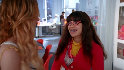 Ugly_Betty_S03E05_Granny_Pants_1080p_LLP_005674.jpg