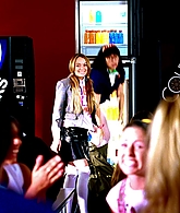 Ugly_Betty_S03E05_Granny_Pants_1080p_LLP_000965.jpg
