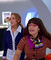 Ugly_Betty_S03E05_Granny_Pants_1080p_LLP_001730.jpg