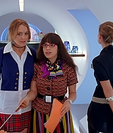 Ugly_Betty_S03E05_Granny_Pants_1080p_LLP_001770.jpg