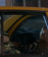 Ugly_Betty_S03E05_Granny_Pants_1080p_LLP_003232.jpg