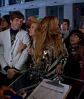 Ugly_Betty_S03E05_Granny_Pants_1080p_LLP_003408.jpg