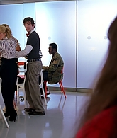 Ugly_Betty_S03E05_Granny_Pants_1080p_LLP_005045.jpg