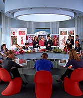 Ugly_Betty_S03E05_Granny_Pants_1080p_LLP_005395.jpg