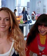 Ugly_Betty_S03E05_Granny_Pants_1080p_LLP_005670.jpg